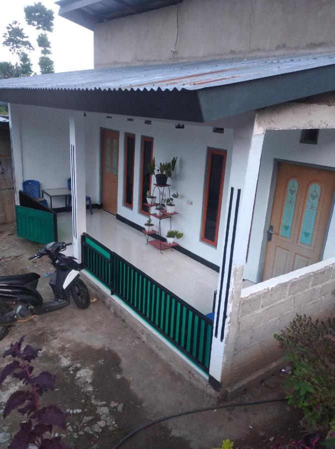 Family Guest House Moni Kelimutu Zewnętrze zdjęcie