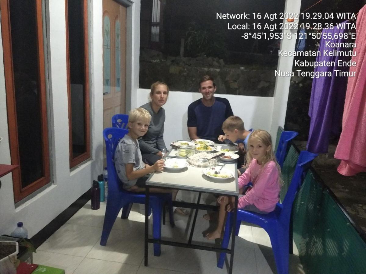 Family Guest House Moni Kelimutu Zewnętrze zdjęcie